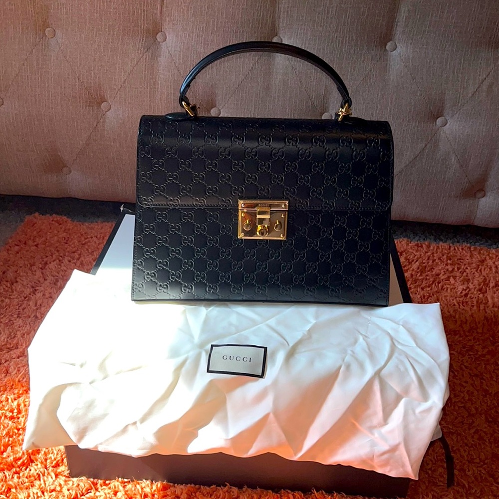 Black Leather Gucci Handbag